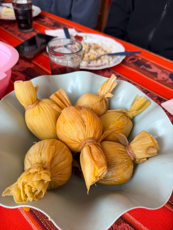 Humitas — gastronomia boliviana tradicional
